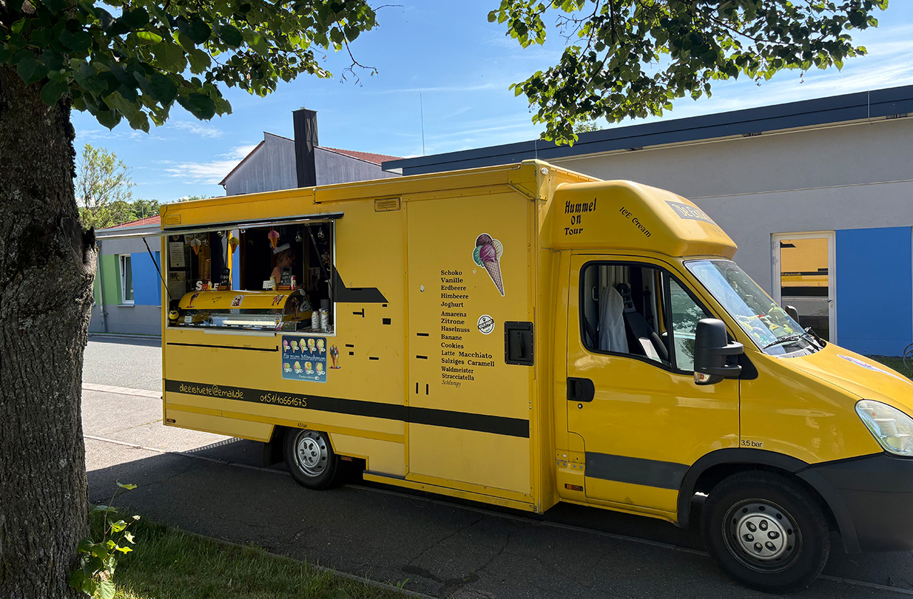  Eiswagen in der Kita
